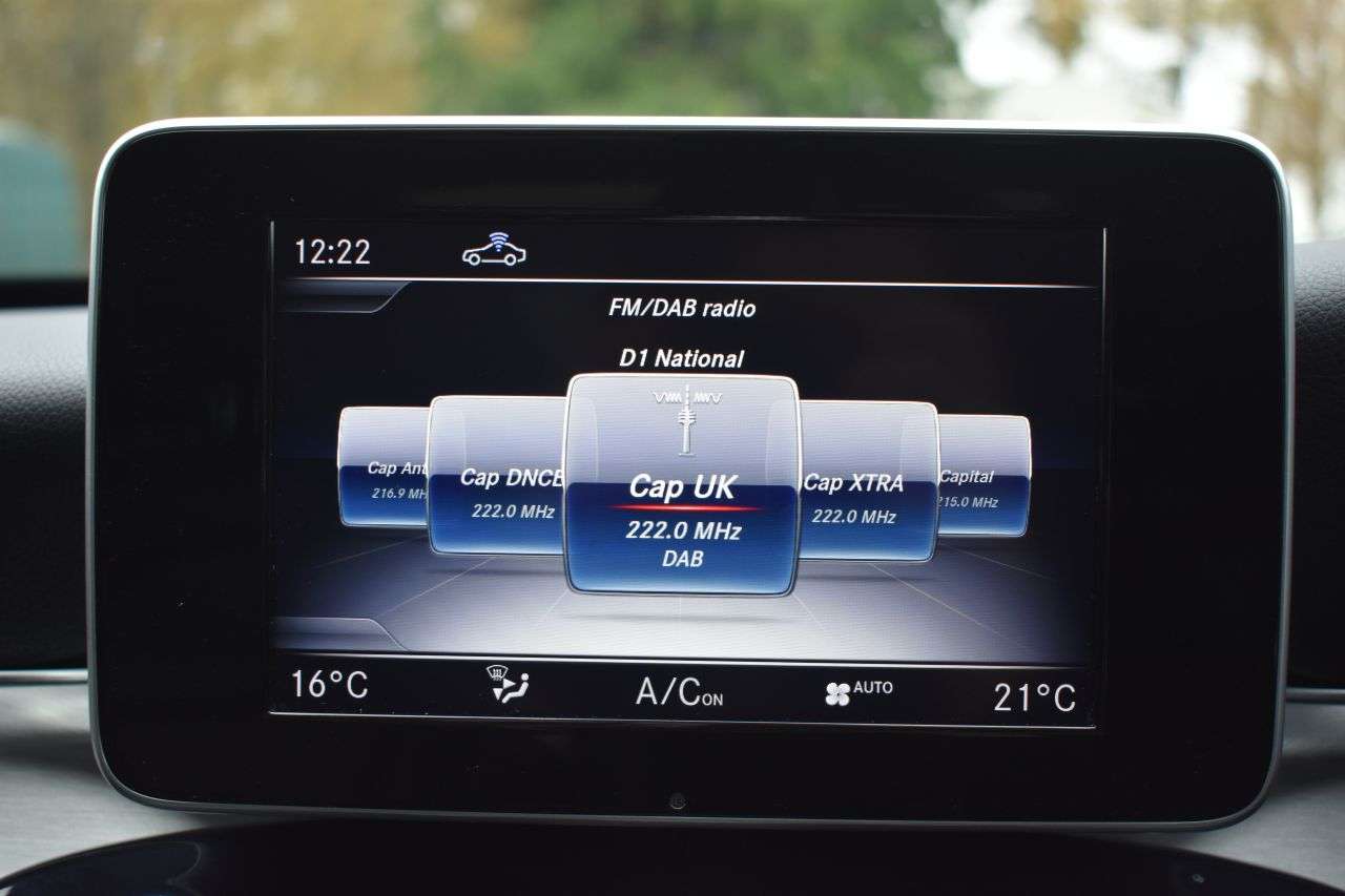 2017 MERCEDES-BENZ C-CLASS 2017 MERCEDES-BENZ C-CLASS