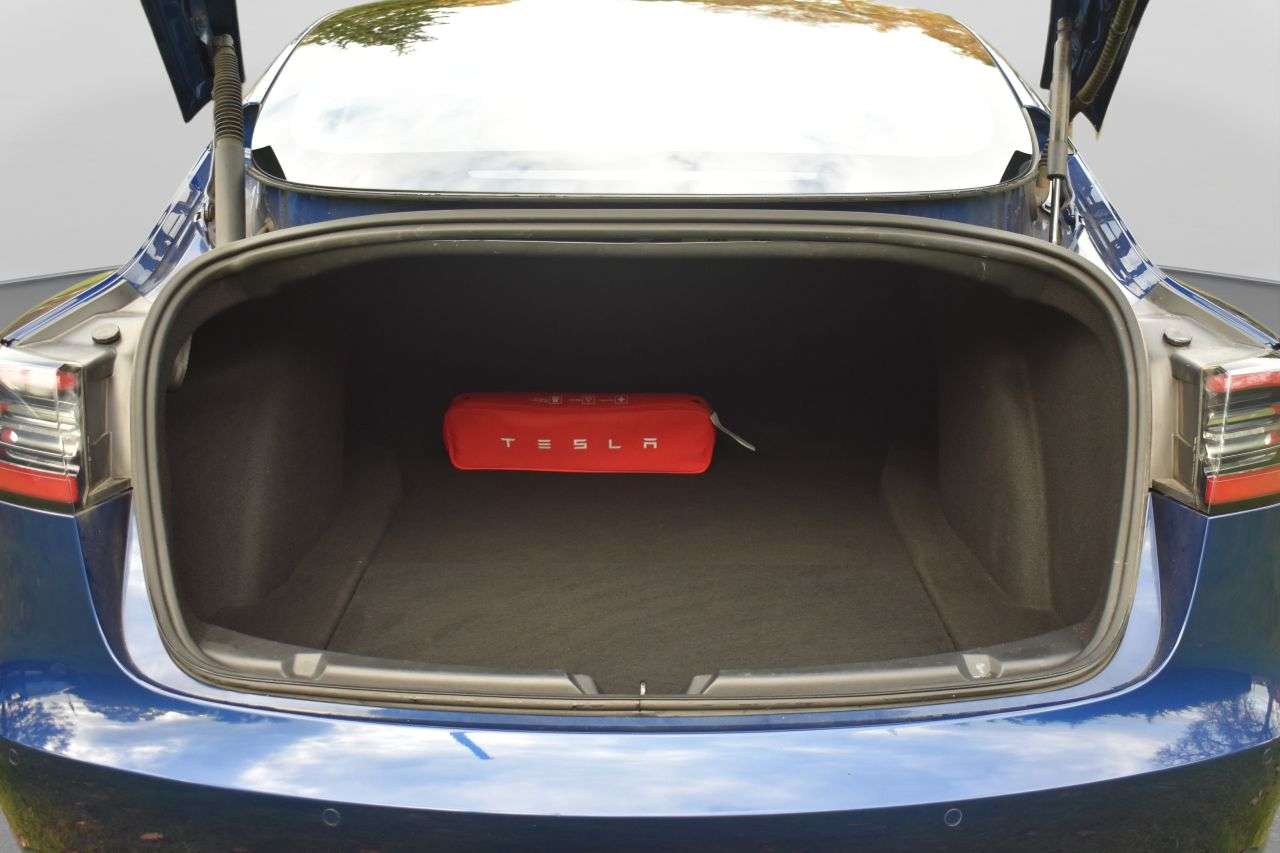 2021 TESLA MODEL 3 2021 TESLA MODEL 3