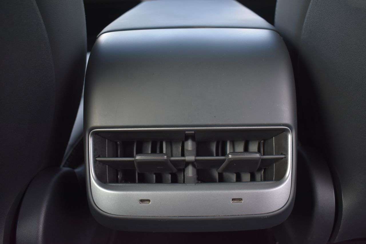 2021 TESLA MODEL 3 2021 TESLA MODEL 3