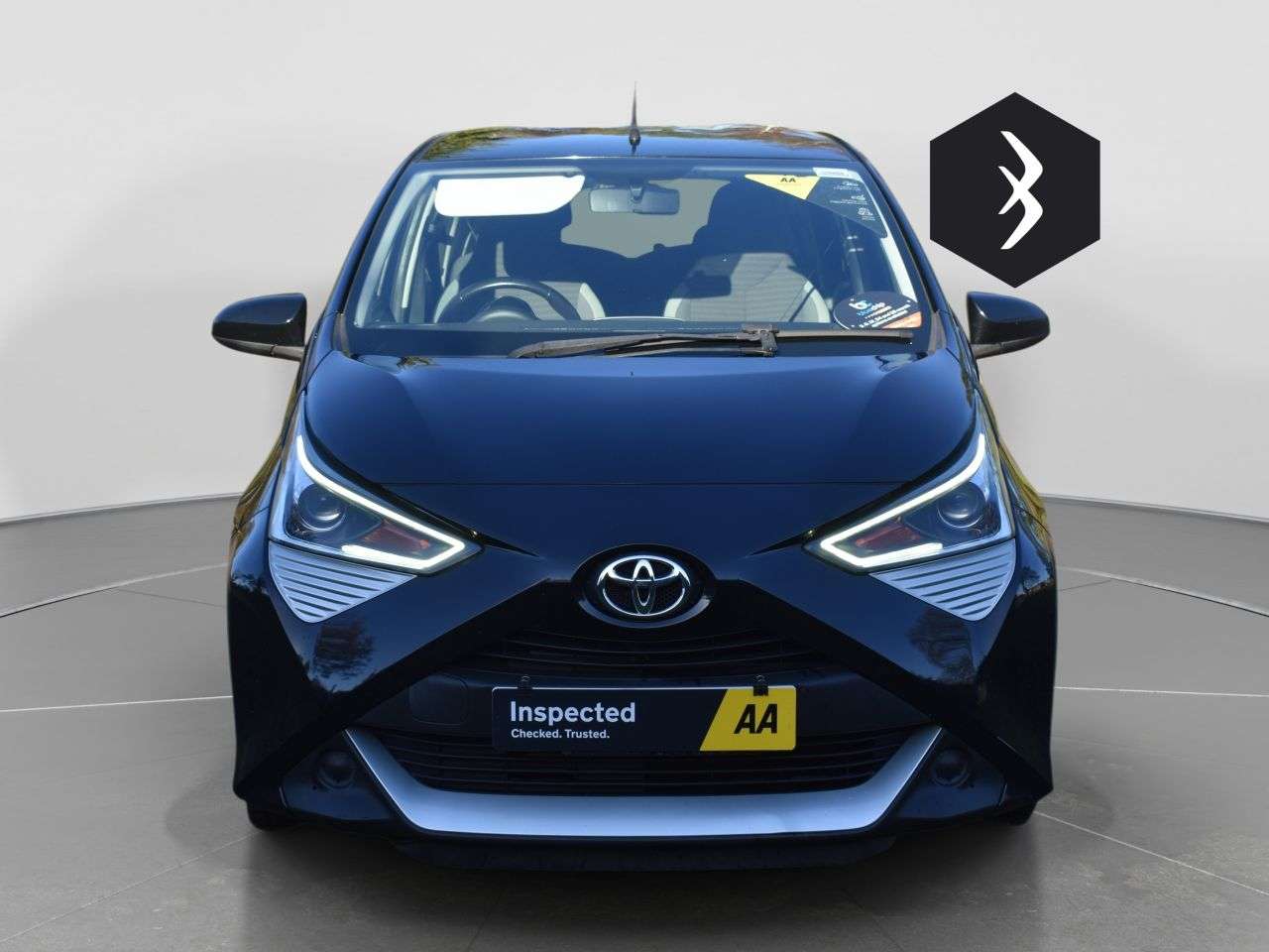A 2018 TOYOTA AYGO 1.0 VVT-i x-play Hatchback 5dr Petrol Manual Euro 6 (71 ps) ***128 AA CHECK A 2018 TOYOTA AYGO 1.0 VVT-i x-play Hatchback 5dr Petrol Manual Euro 6 (71 ps) ***128 AA CHECK