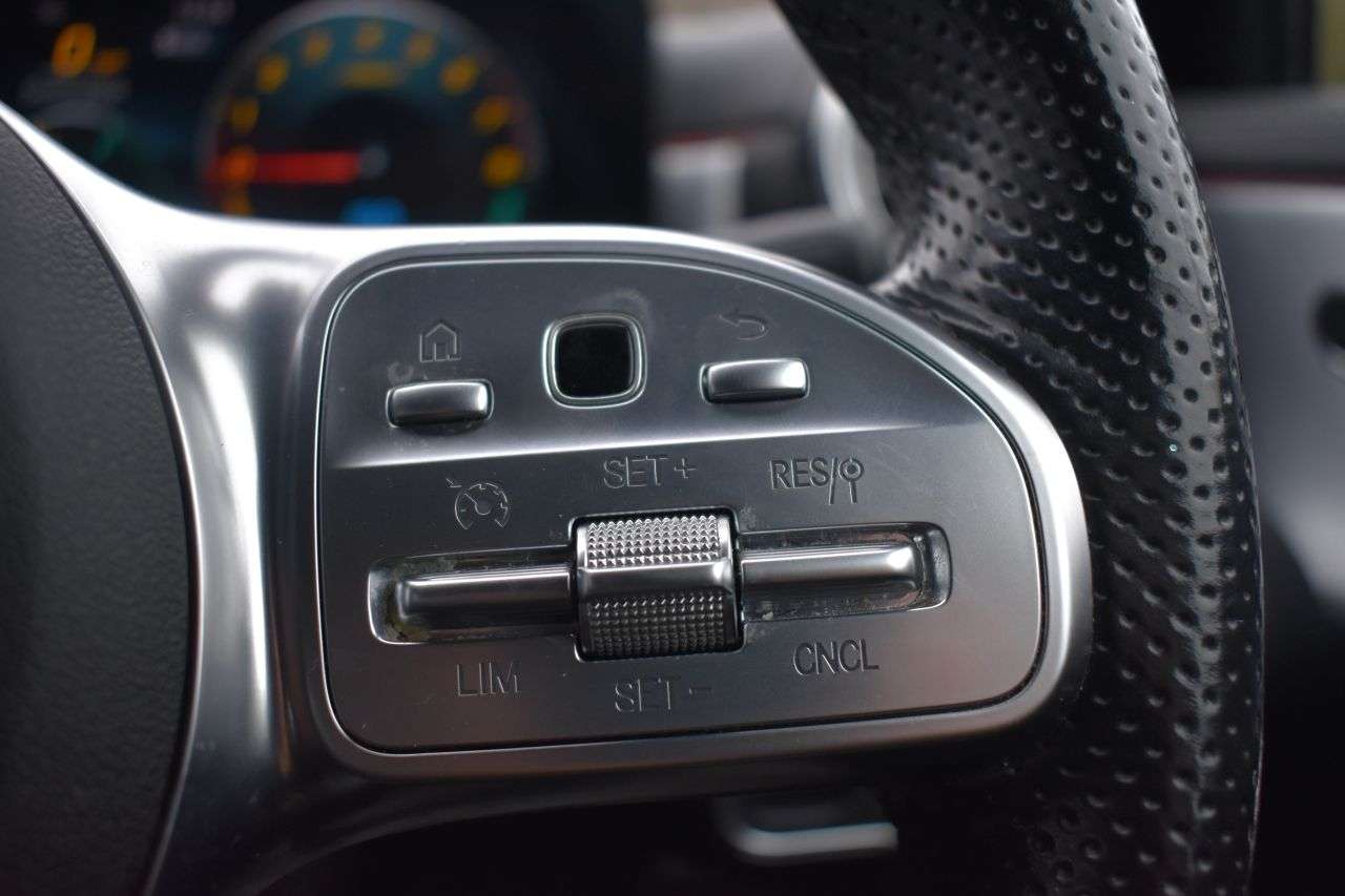 2021 MERCEDES-BENZ A-CLASS 2021 MERCEDES-BENZ A-CLASS