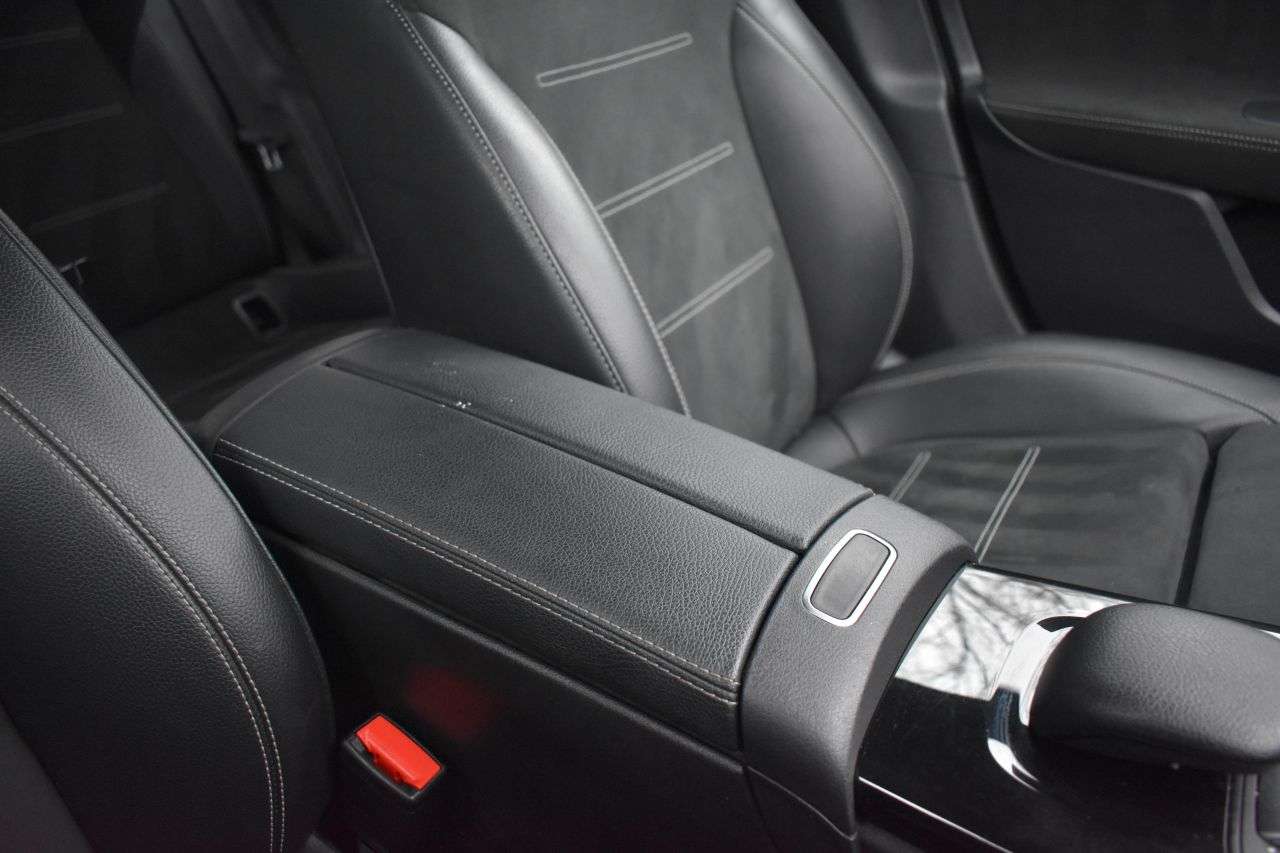 2021 MERCEDES-BENZ A-CLASS 2021 MERCEDES-BENZ A-CLASS