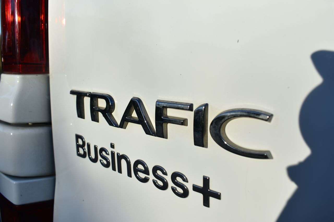 2022 RENAULT TRAFIC 2022 RENAULT TRAFIC