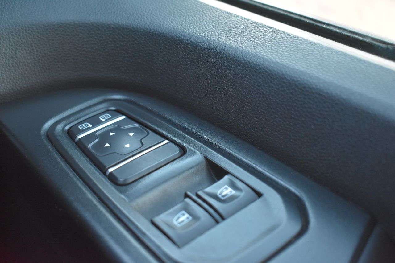 2022 RENAULT TRAFIC 2022 RENAULT TRAFIC