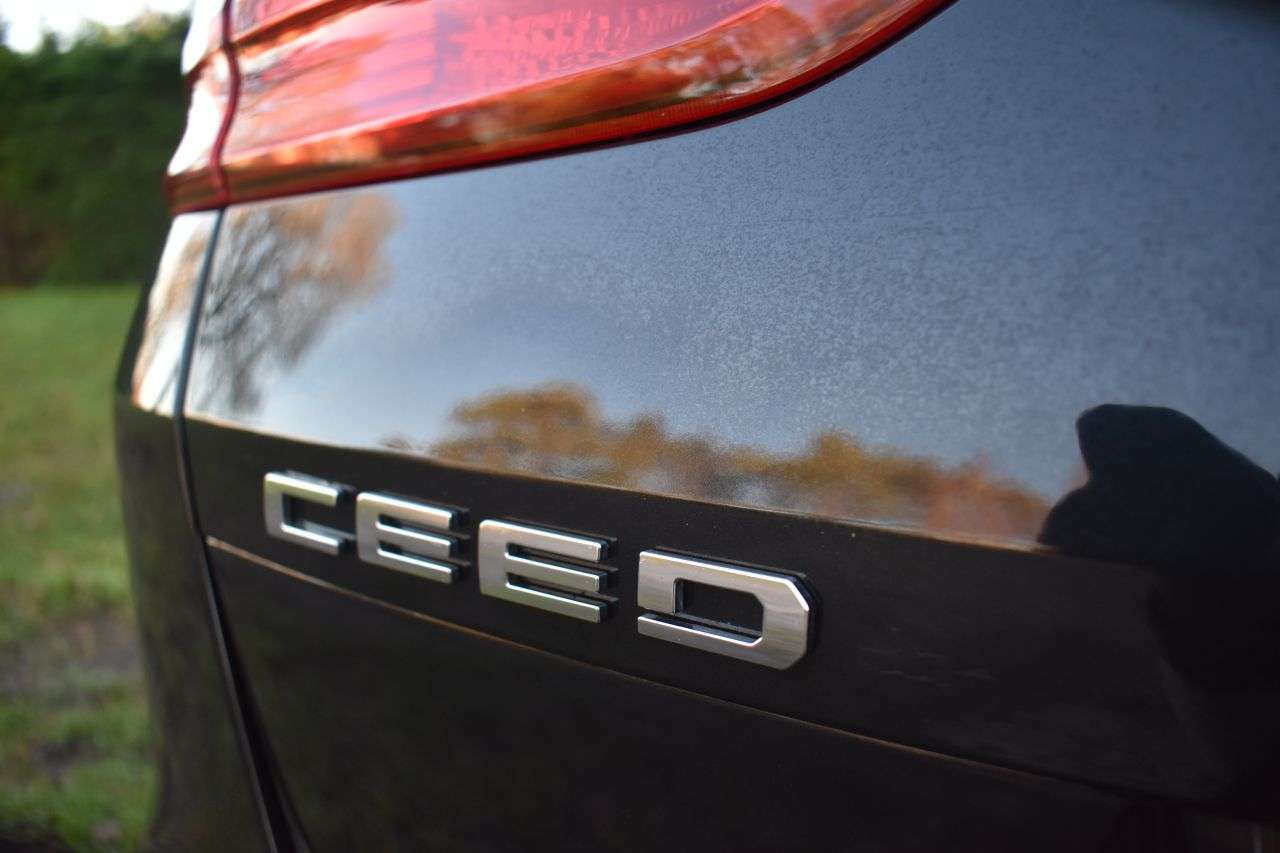 2021 KIA CEED 2021 KIA CEED