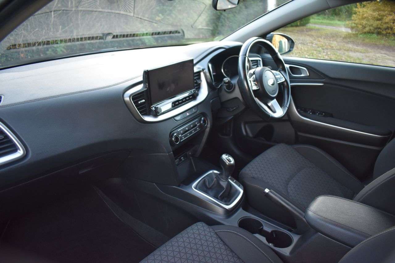 2021 KIA CEED 2021 KIA CEED