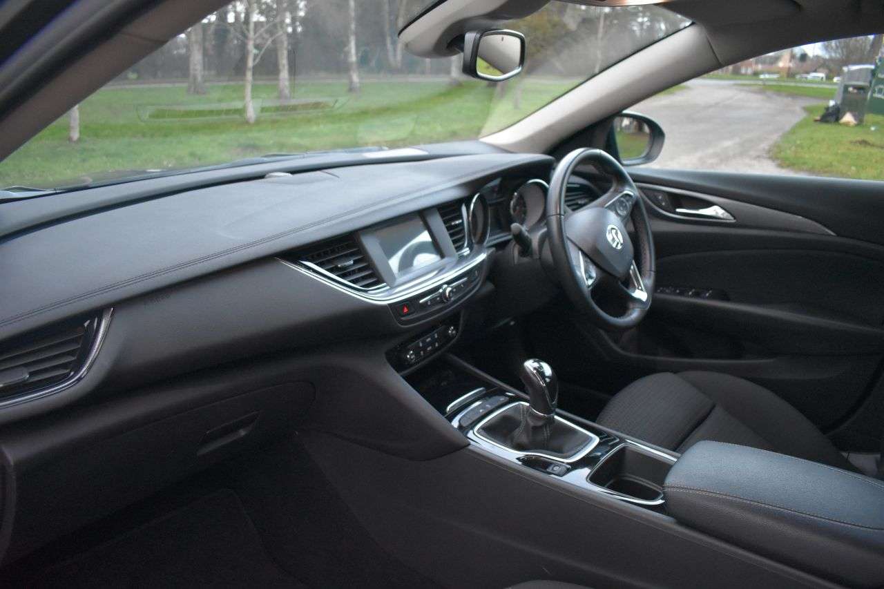 2020 VAUXHALL INSIGNIA 2020 VAUXHALL INSIGNIA