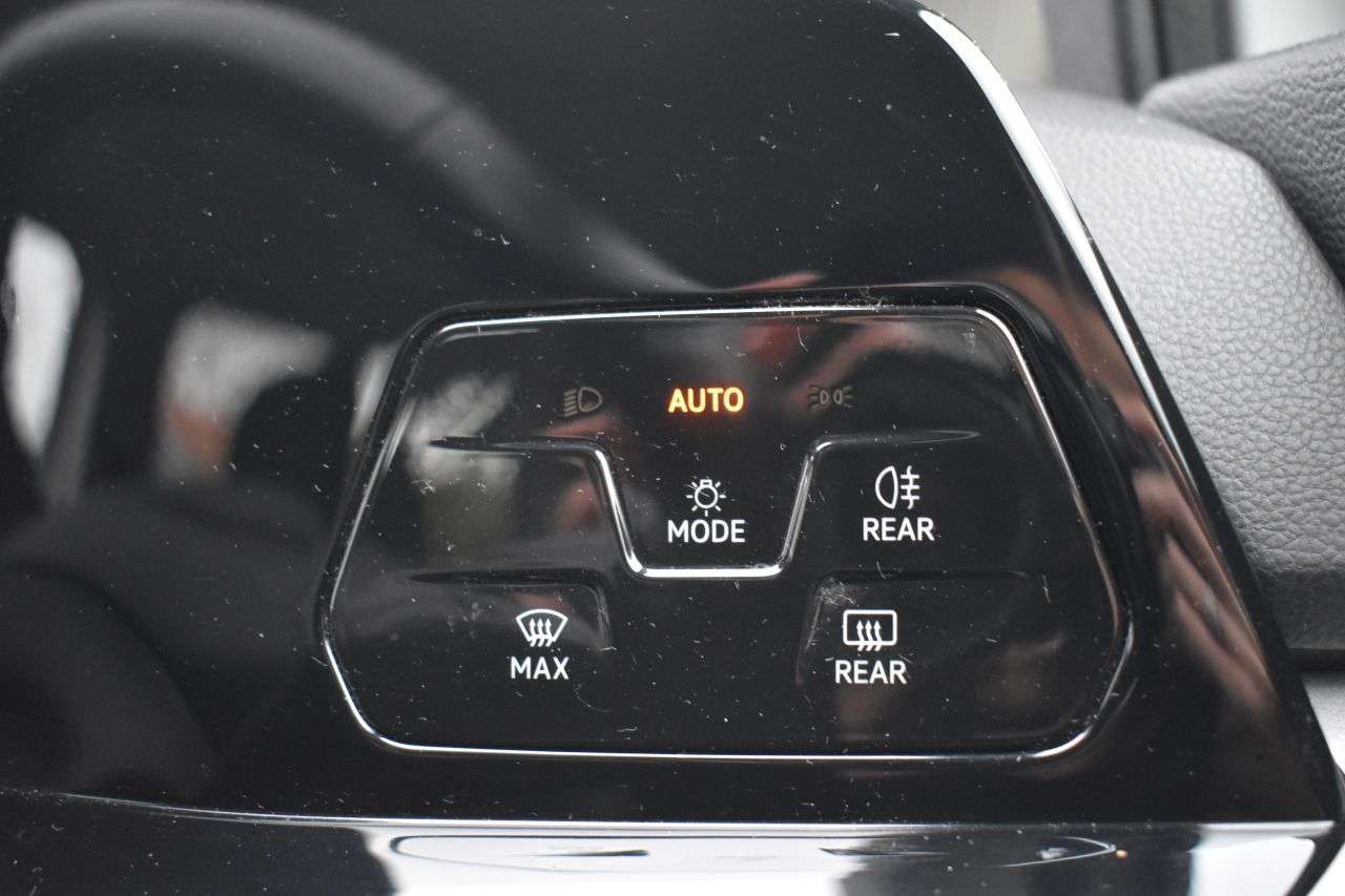 2020 VOLKSWAGEN GOLF 2020 VOLKSWAGEN GOLF