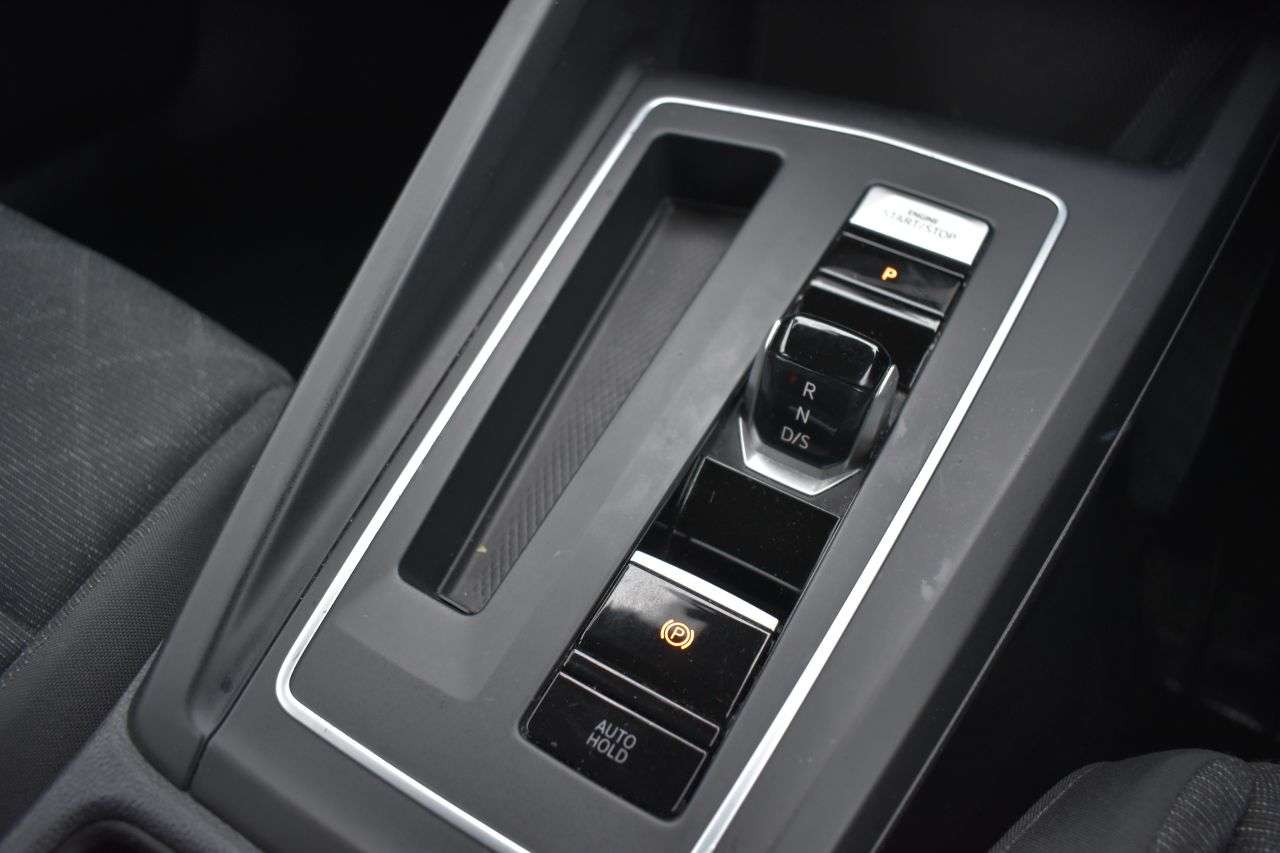 2020 VOLKSWAGEN GOLF 2020 VOLKSWAGEN GOLF