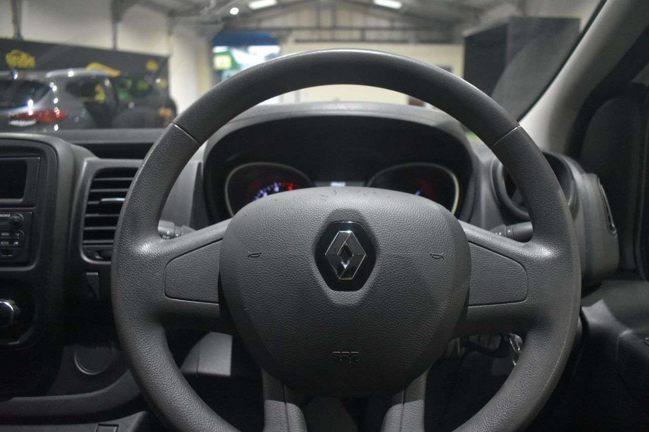 2021 RENAULT TRAFIC 2021 RENAULT TRAFIC