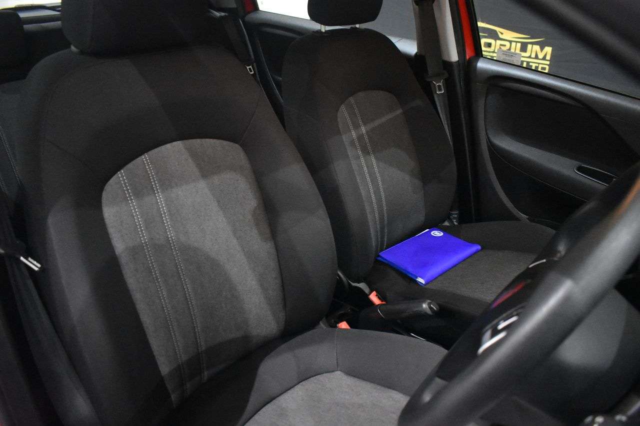 2016 FIAT PUNTO 2016 FIAT PUNTO