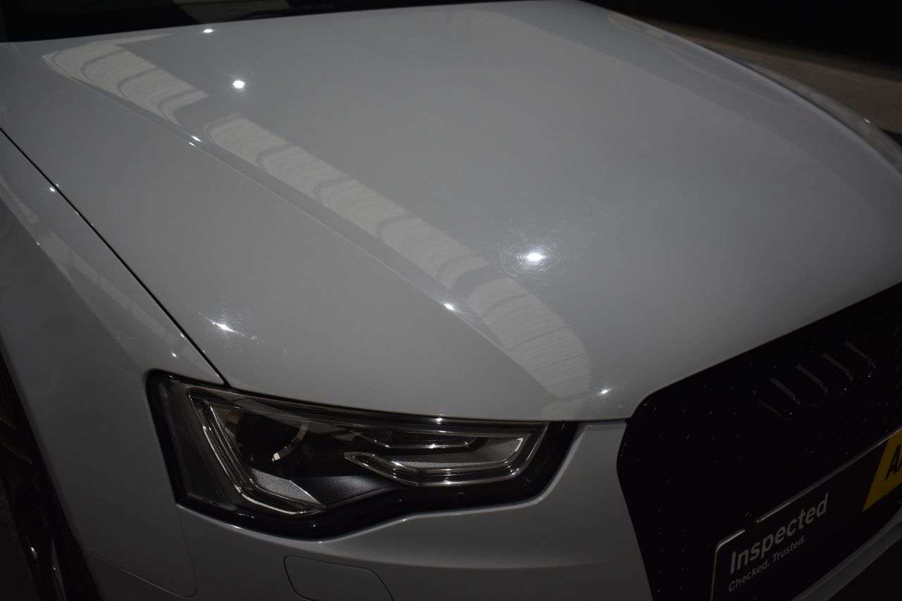 A 2015 AUDI A5 3.0 TDI V6 S line Coupe 2dr Diesel S Tronic quattro Euro 5 (240 ps) ***128 A 2015 AUDI A5 3.0 TDI V6 S line Coupe 2dr Diesel S Tronic quattro Euro 5 (240 ps) ***128