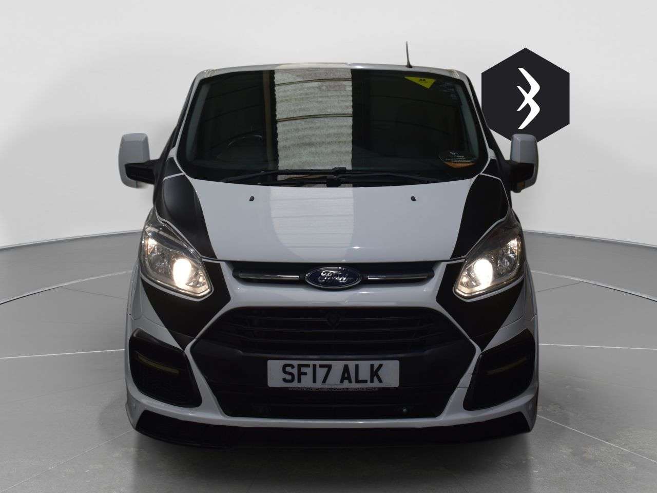 A 2017 FORD TRANSIT CUSTOM 2.2 TDCi 290 Limited Combi Van 6dr Diesel Manual L2 H1 (191 g/km, 153 bhp) A 2017 FORD TRANSIT CUSTOM 2.2 TDCi 290 Limited Combi Van 6dr Diesel Manual L2 H1 (191 g/km, 153 bhp)