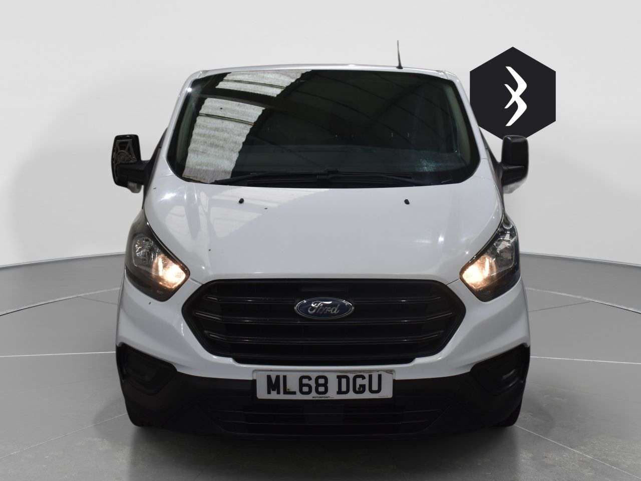 A 2018 FORD TRANSIT CUSTOM 2.0 300 EcoBlue Panel Van 5dr Diesel Manual L1 H1 Euro 6 (105 ps) ***128 AA A 2018 FORD TRANSIT CUSTOM 2.0 300 EcoBlue Panel Van 5dr Diesel Manual L1 H1 Euro 6 (105 ps) ***128 AA