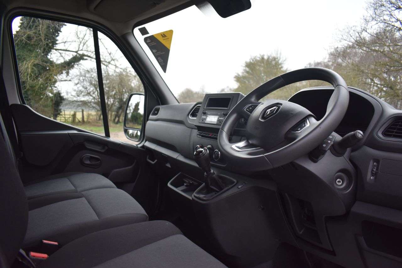 2023 RENAULT MASTER 2023 RENAULT MASTER