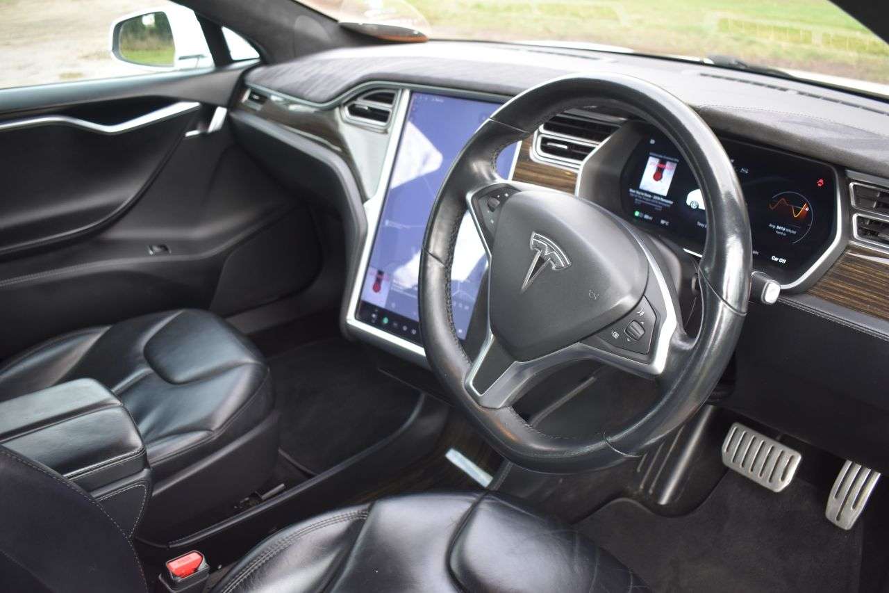 2015 TESLA MODEL S 2015 TESLA MODEL S