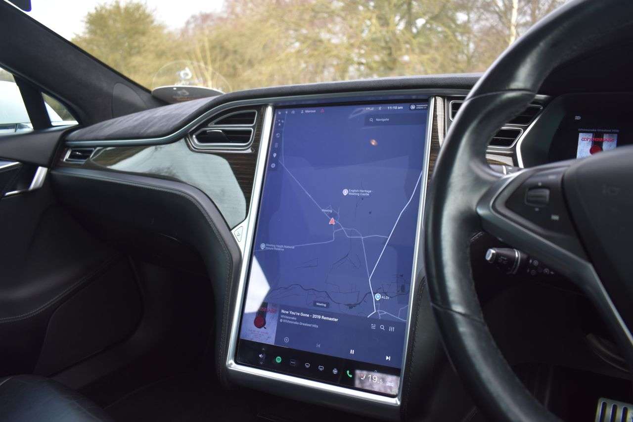 2015 TESLA MODEL S 2015 TESLA MODEL S