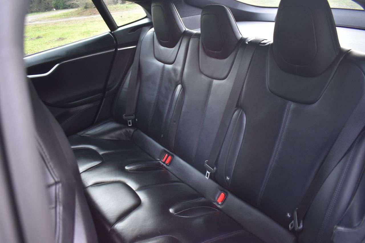 2015 TESLA MODEL S 2015 TESLA MODEL S