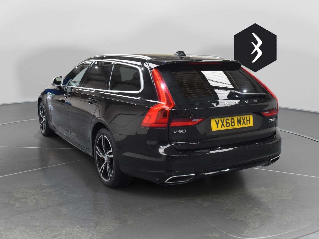 2019 VOLVO V90 2019 VOLVO V90