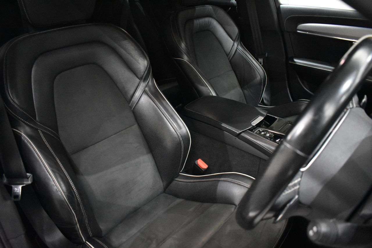 2019 VOLVO V90 2019 VOLVO V90