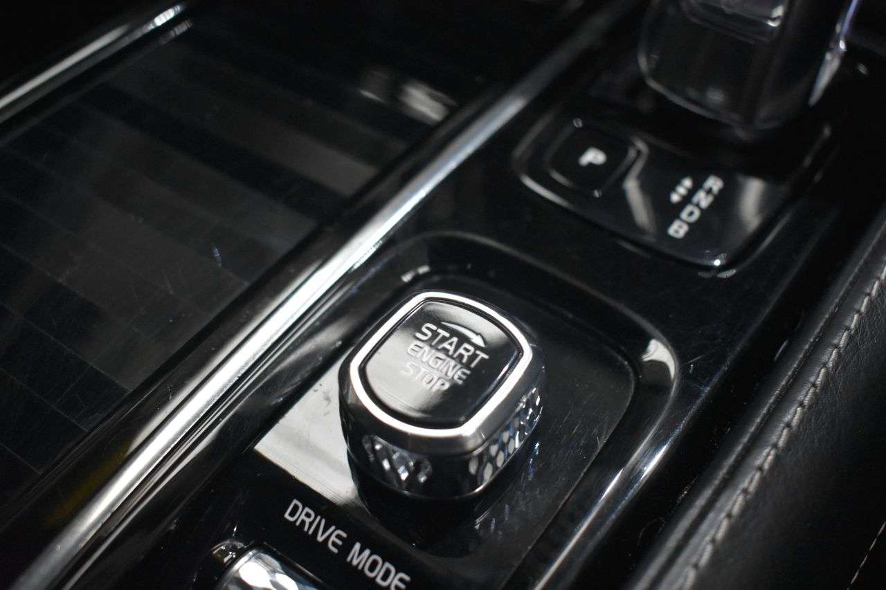 2019 VOLVO V90 2019 VOLVO V90