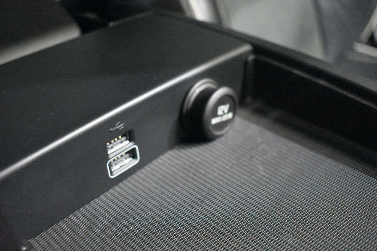 2019 VOLVO V90 2019 VOLVO V90