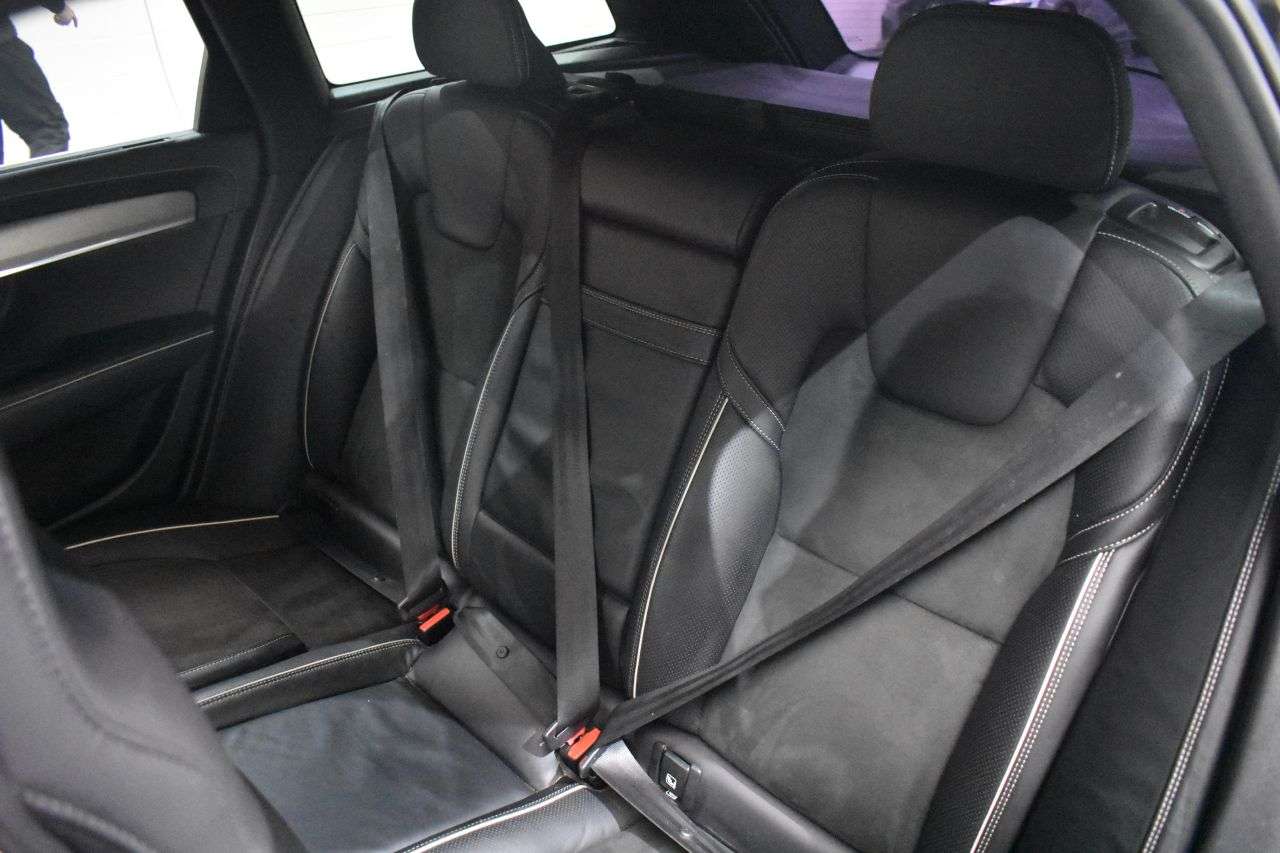 2019 VOLVO V90 2019 VOLVO V90