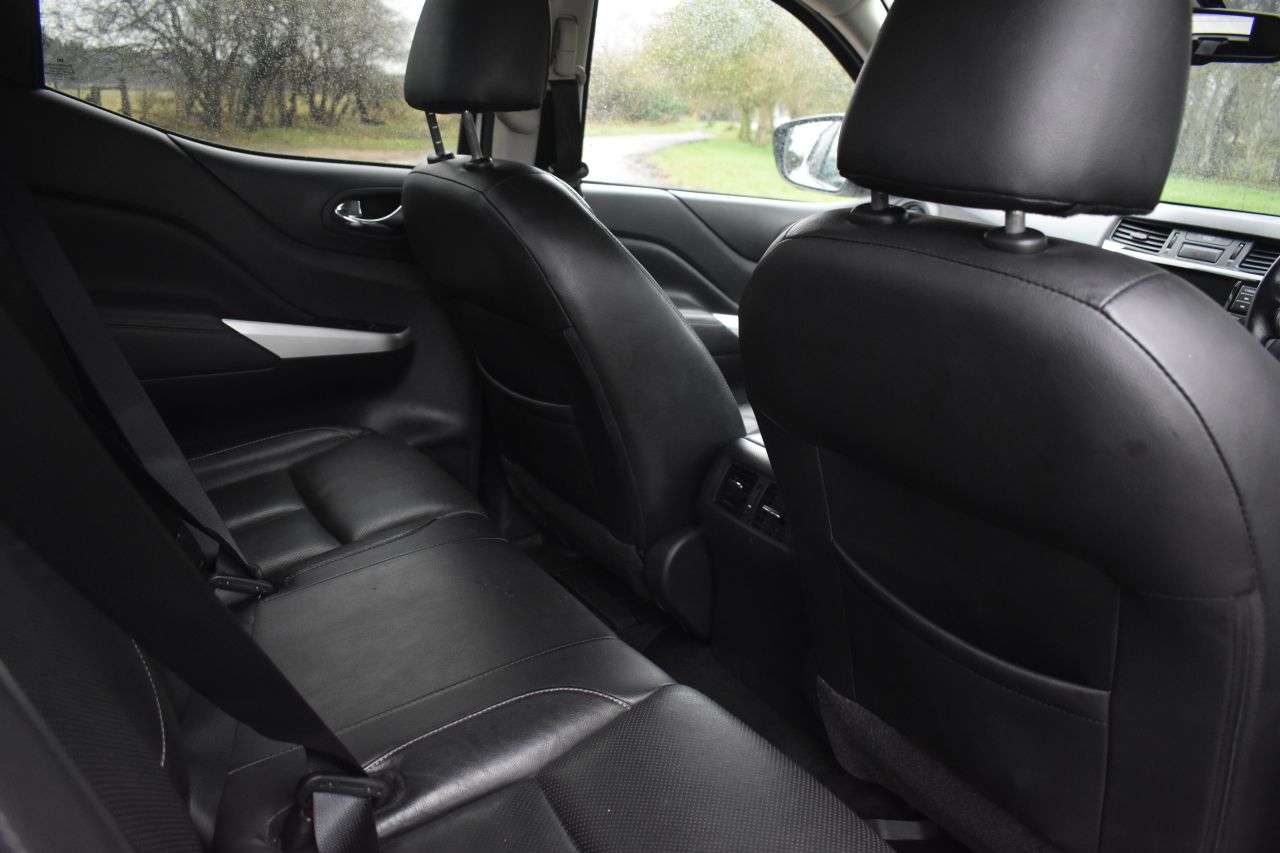 2019 NISSAN NAVARA 2019 NISSAN NAVARA