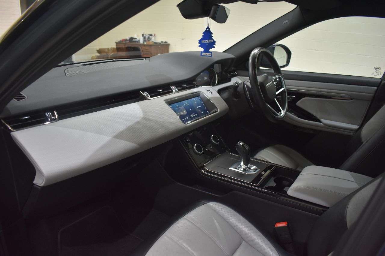 2021 LAND ROVER RANGE ROVER EVOQUE 2021 LAND ROVER RANGE ROVER EVOQUE