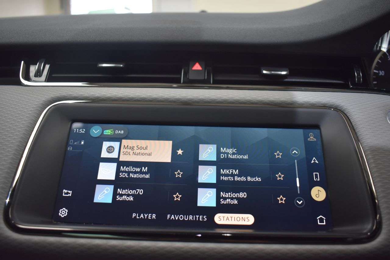 2021 LAND ROVER RANGE ROVER EVOQUE 2021 LAND ROVER RANGE ROVER EVOQUE