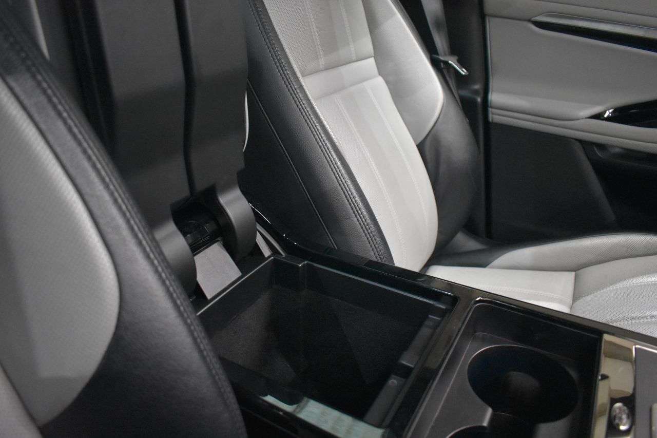 2021 LAND ROVER RANGE ROVER EVOQUE 2021 LAND ROVER RANGE ROVER EVOQUE