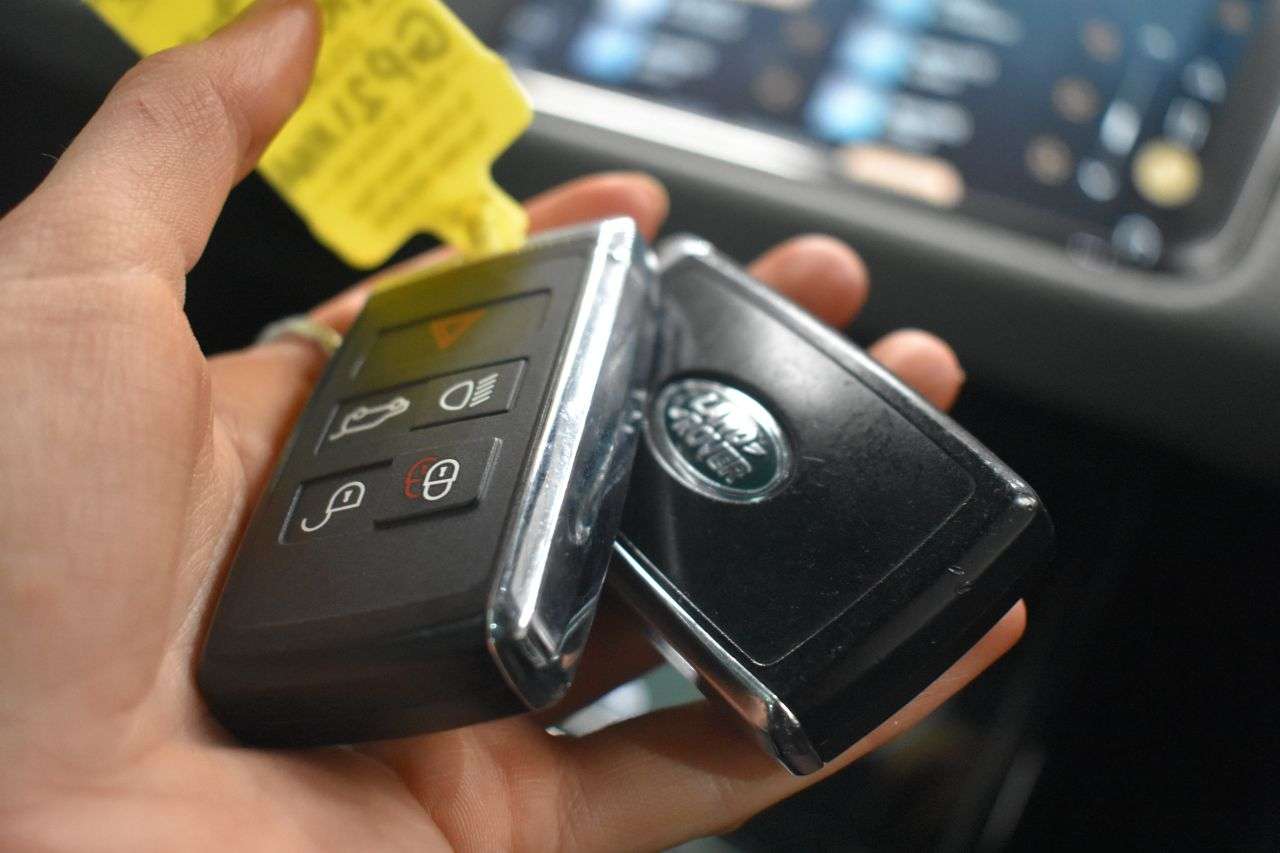 2021 LAND ROVER RANGE ROVER EVOQUE 2021 LAND ROVER RANGE ROVER EVOQUE