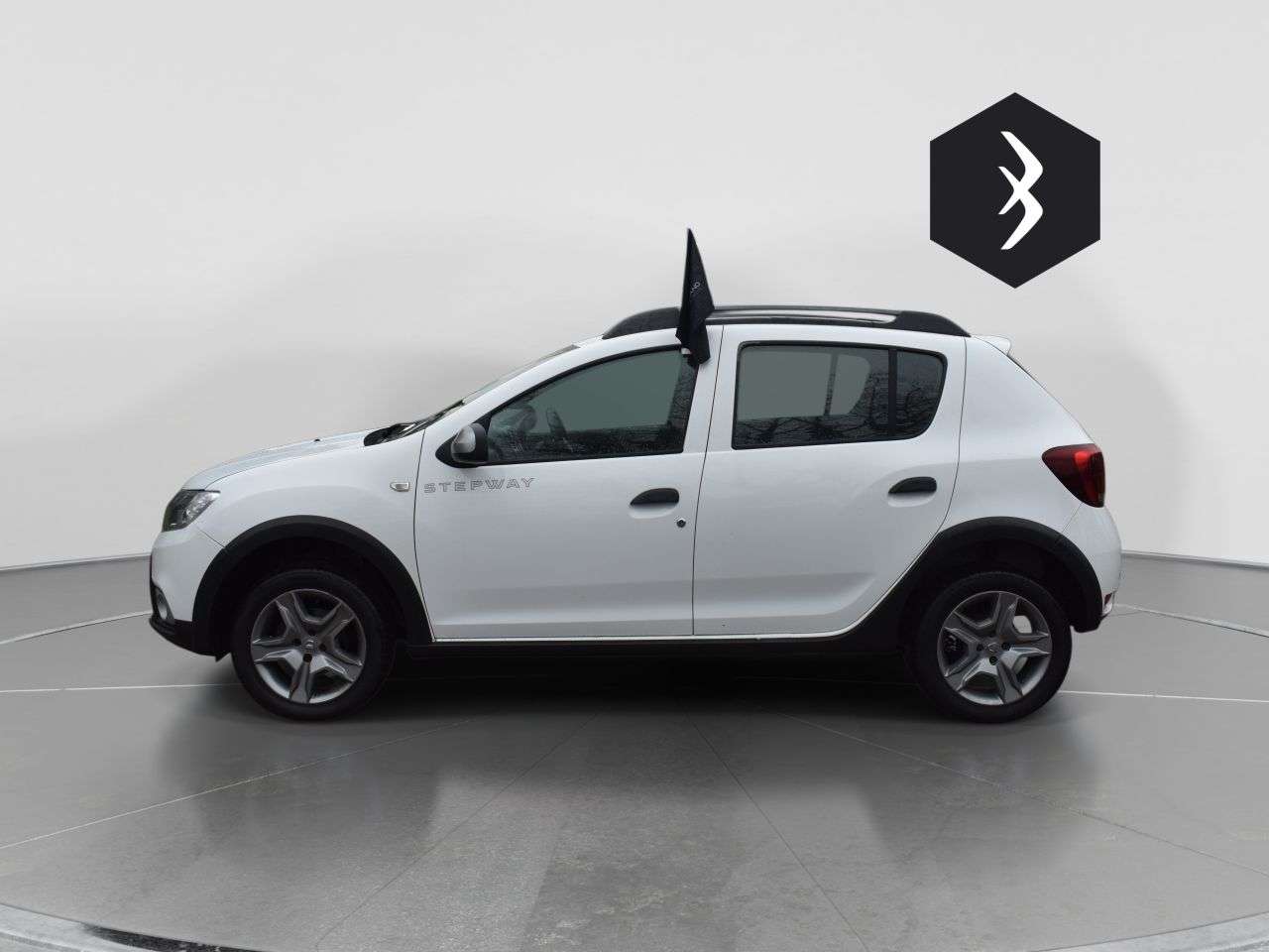 A 2017 DACIA SANDERO STEPWAY 0.9 TCe Laureate Hatchback 5dr Petrol Manual Euro 6 (s/s) (90 ps) ***128 AA A 2017 DACIA SANDERO STEPWAY 0.9 TCe Laureate Hatchback 5dr Petrol Manual Euro 6 (s/s) (90 ps) ***128 AA