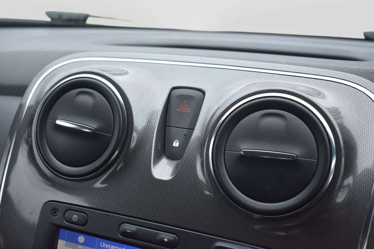 2017 DACIA SANDERO STEPWAY 2017 DACIA SANDERO STEPWAY