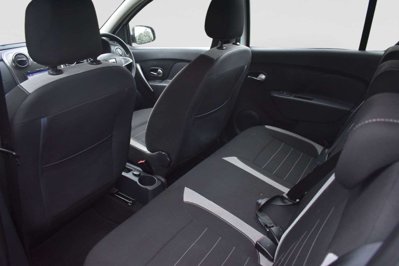 2017 DACIA SANDERO STEPWAY 2017 DACIA SANDERO STEPWAY