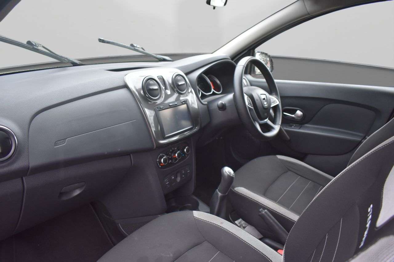 2017 DACIA SANDERO STEPWAY 2017 DACIA SANDERO STEPWAY