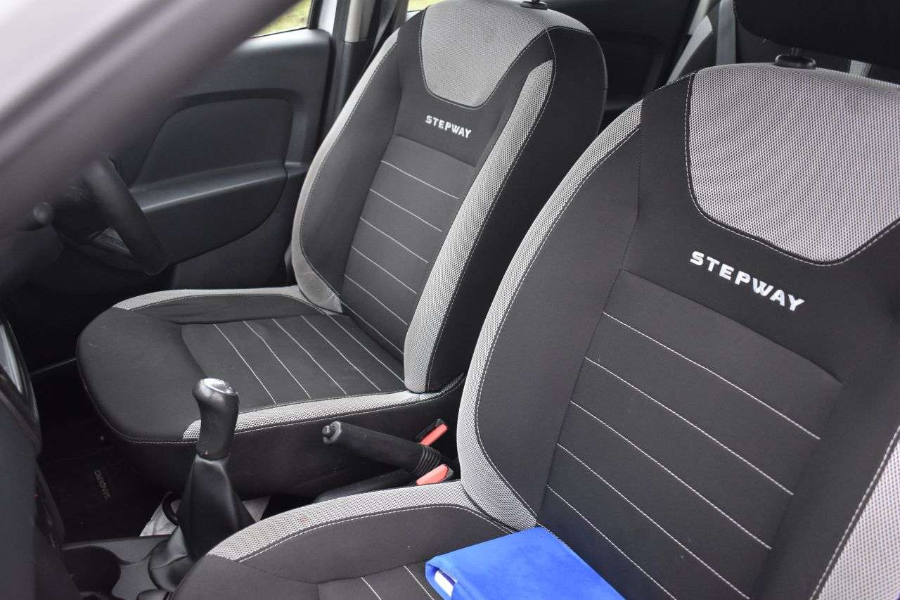 2017 DACIA SANDERO STEPWAY 2017 DACIA SANDERO STEPWAY
