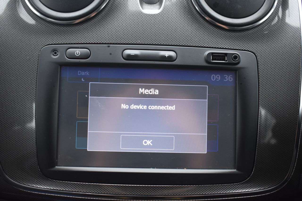 2017 DACIA SANDERO STEPWAY 2017 DACIA SANDERO STEPWAY