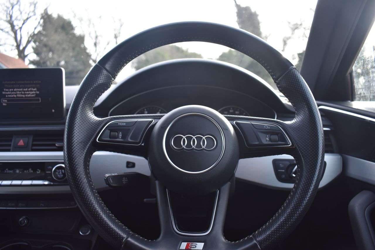 2016 AUDI A4 AVANT 2016 AUDI A4 AVANT