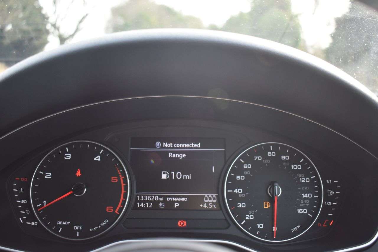 2016 AUDI A4 AVANT 2016 AUDI A4 AVANT