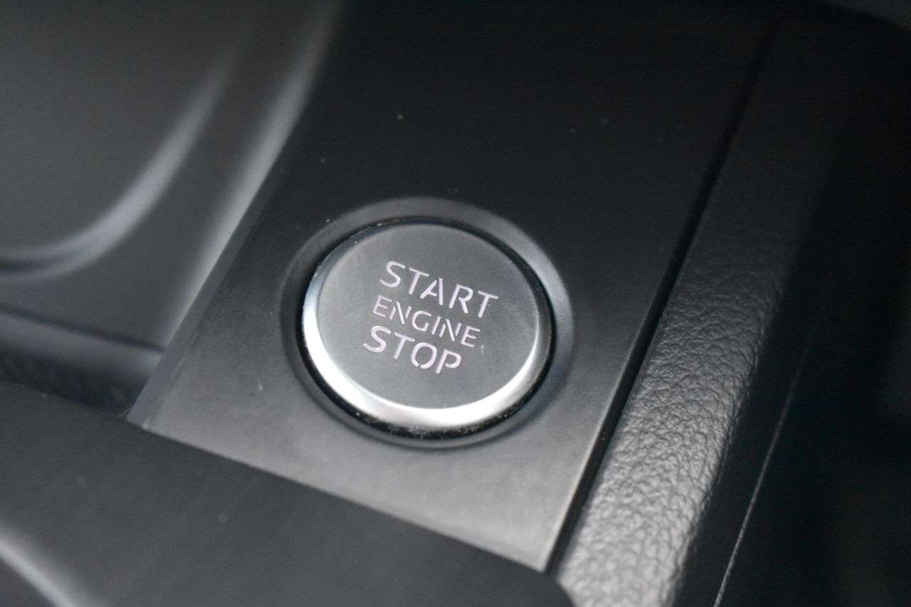 2016 AUDI A4 AVANT 2016 AUDI A4 AVANT