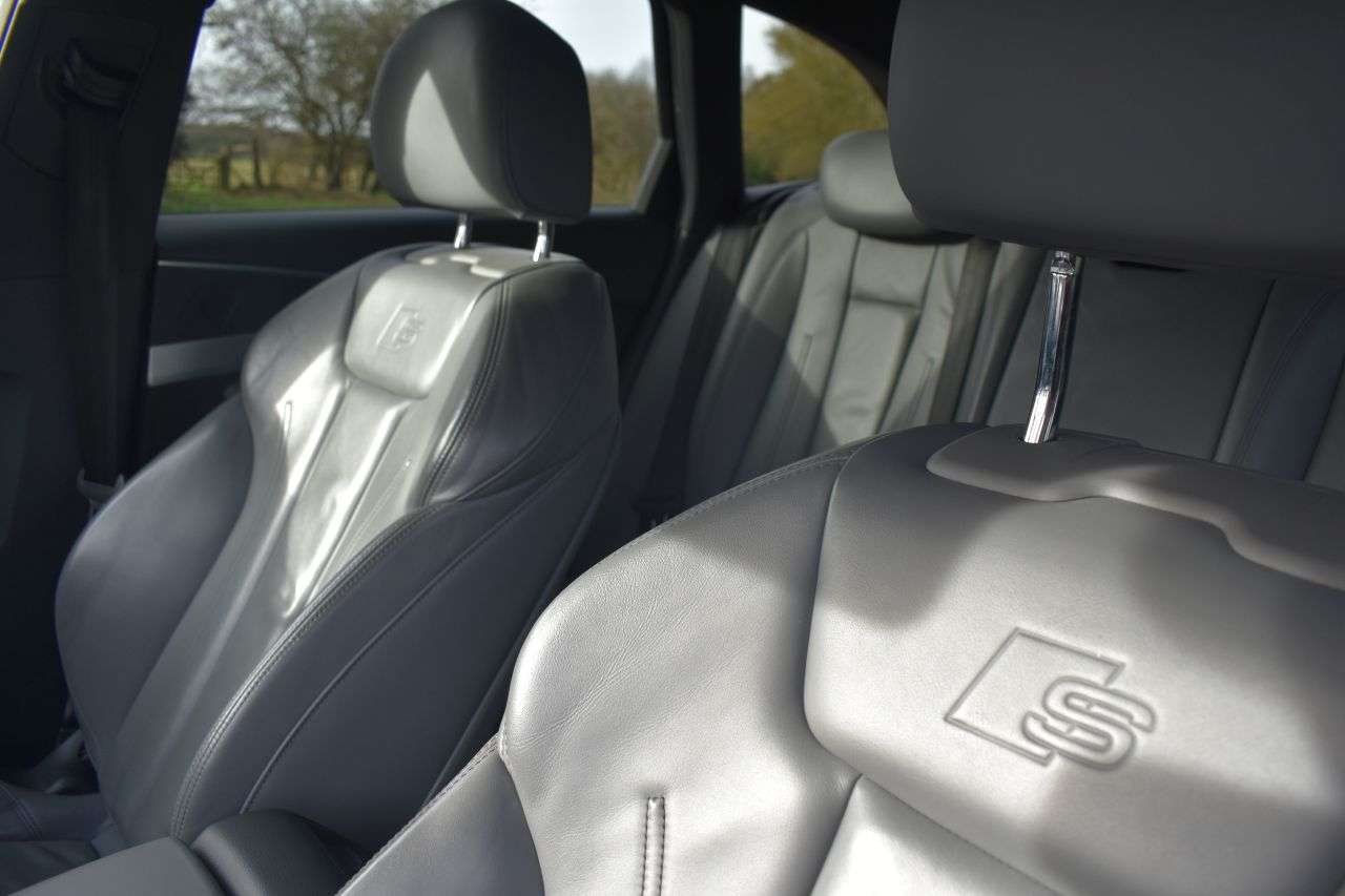 2016 AUDI A4 AVANT 2016 AUDI A4 AVANT