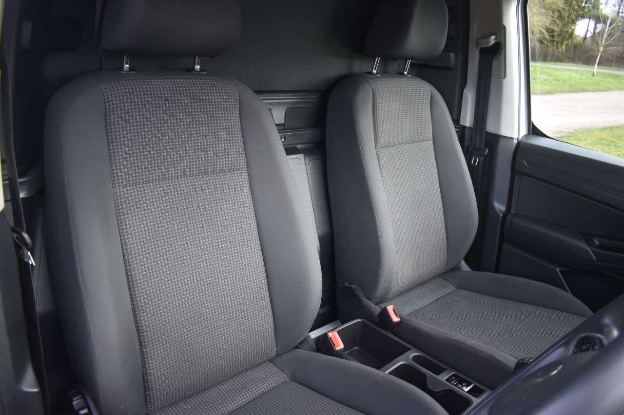 2021 VOLKSWAGEN CADDY MAXI 2021 VOLKSWAGEN CADDY MAXI