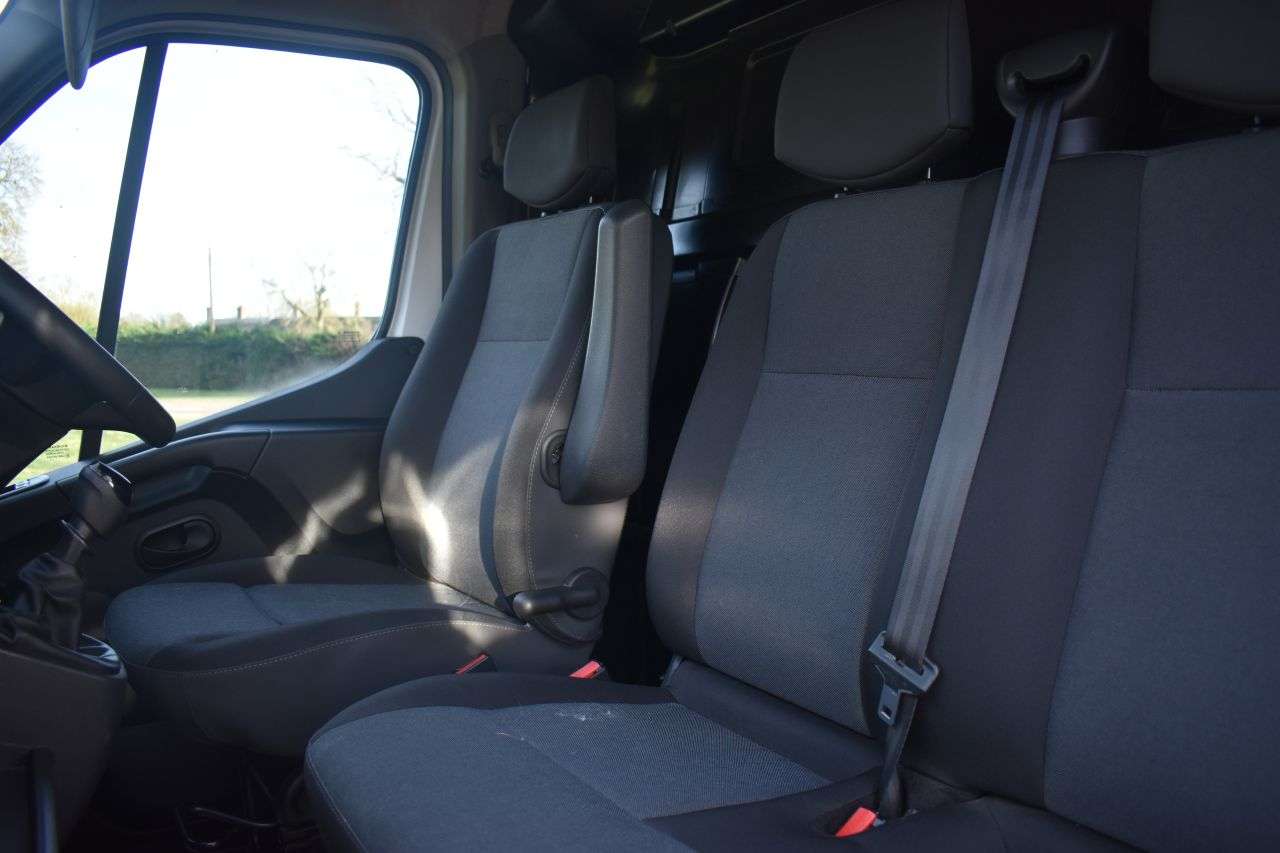 2020 RENAULT MASTER 2020 RENAULT MASTER