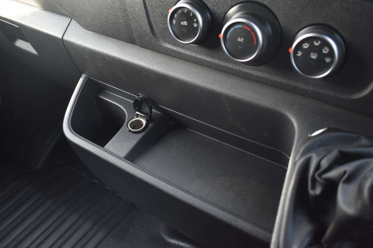 2020 RENAULT MASTER 2020 RENAULT MASTER