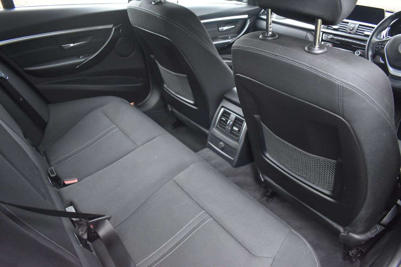 2018 BMW 3 SERIES 2018 BMW 3 SERIES