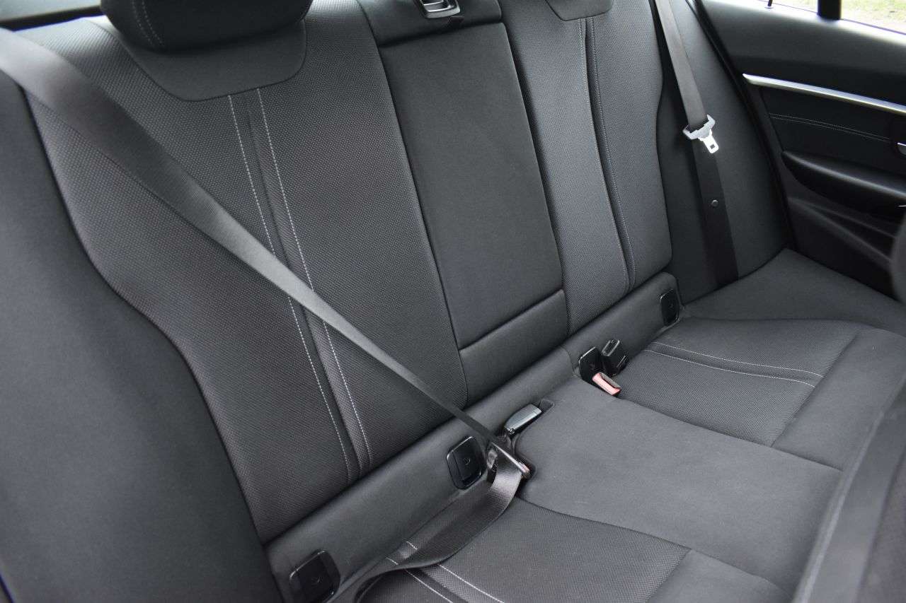 2018 BMW 3 SERIES 2018 BMW 3 SERIES