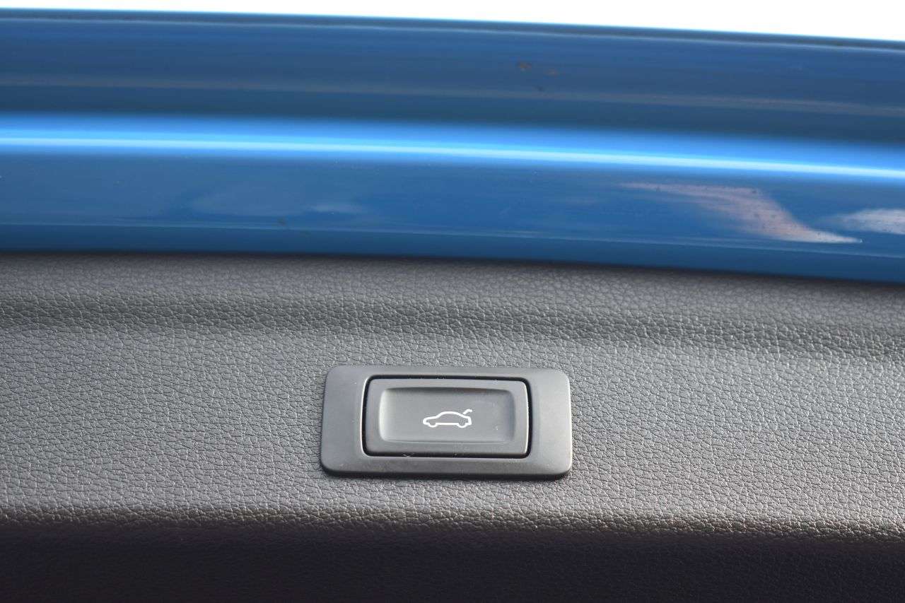 2019 AUDI Q3 2019 AUDI Q3