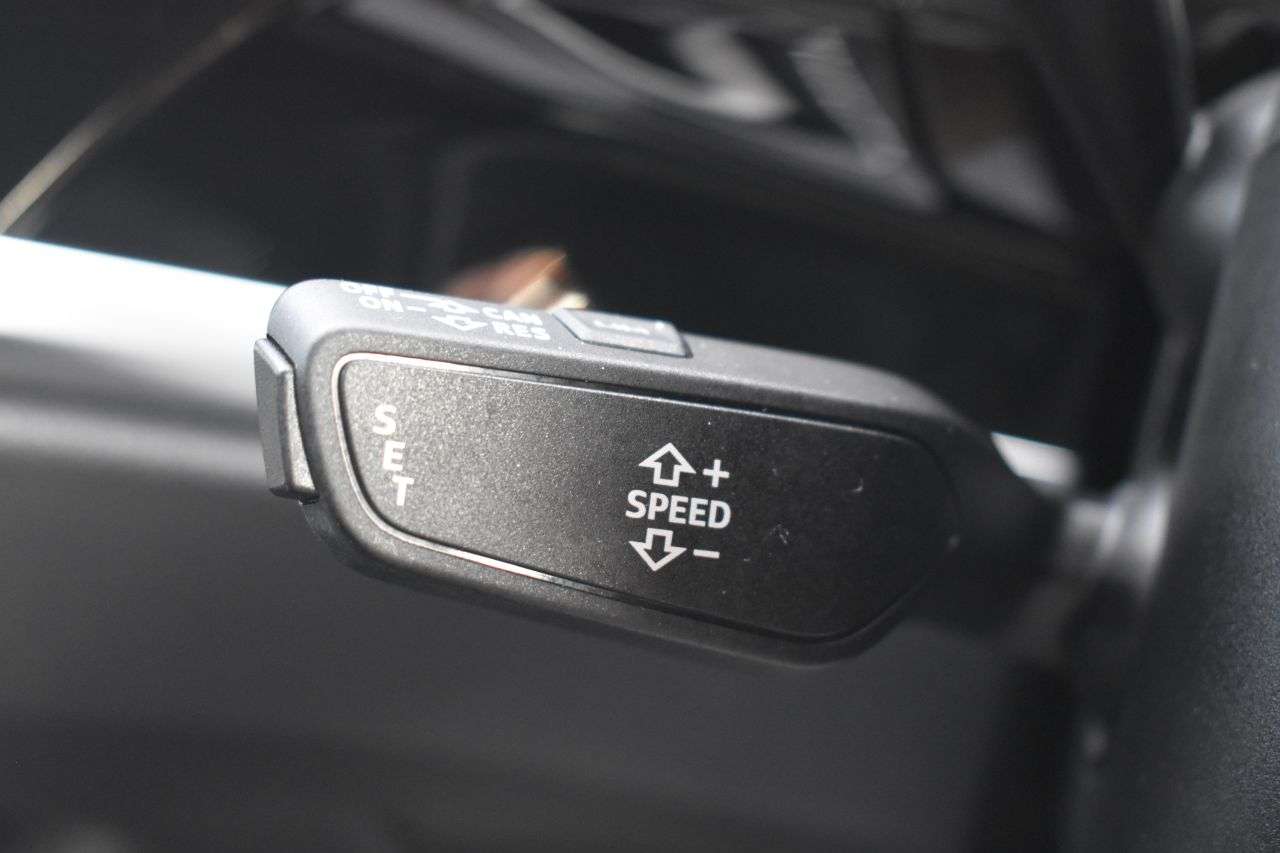 2019 AUDI Q3 2019 AUDI Q3