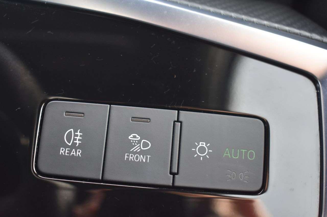 2019 AUDI Q3 2019 AUDI Q3